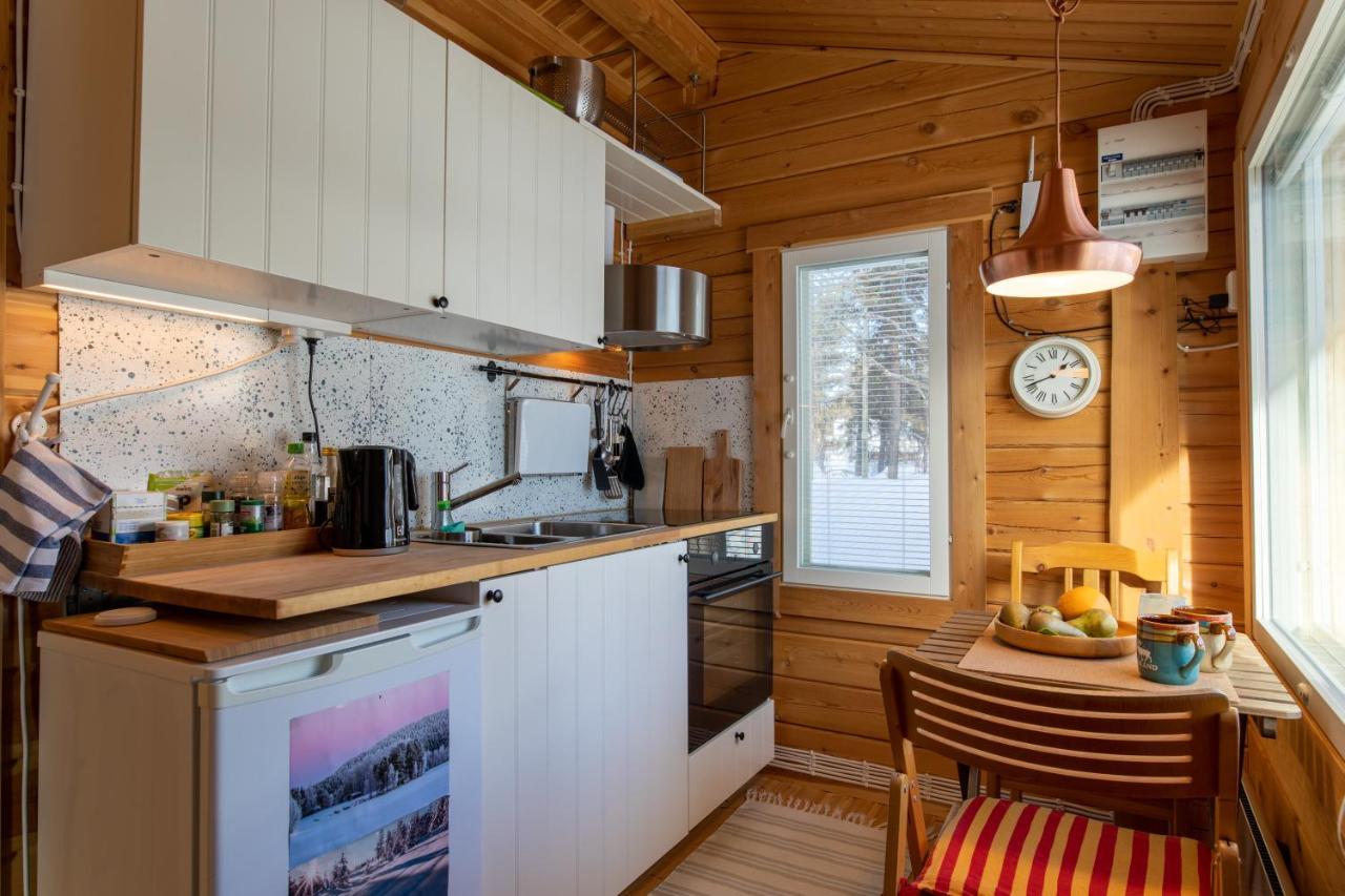 Moekki - The White Blue Wilderness Lodge Inari Exterior photo