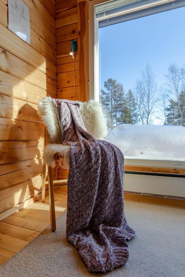 Moekki - The White Blue Wilderness Lodge Inari Exterior photo